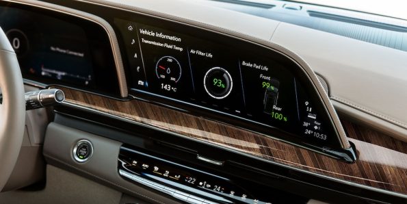 2024 vehicle escalade technology oled display