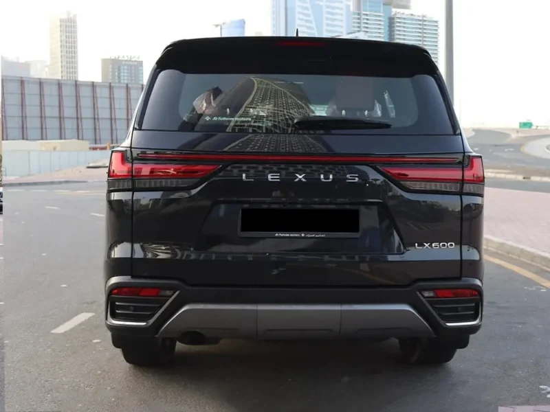 Lexus LX 600 - Image 3