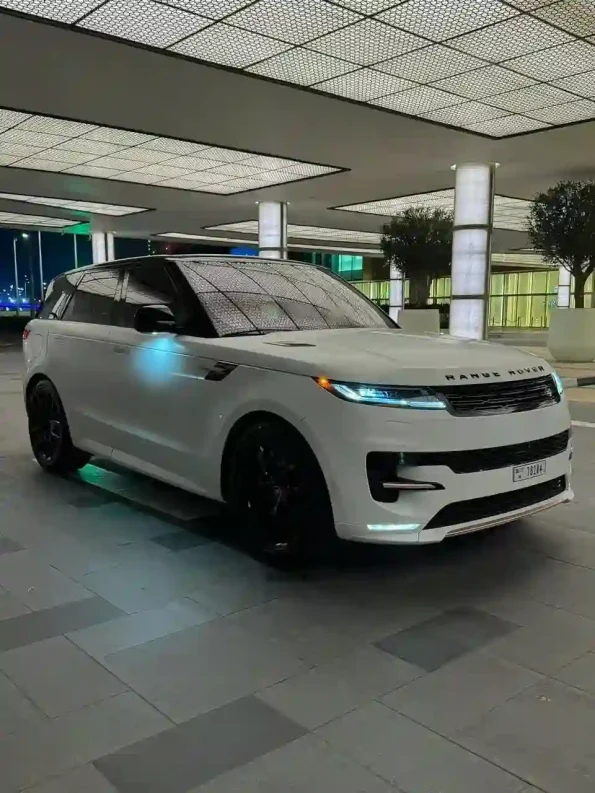 rangeroversportrightviewfront