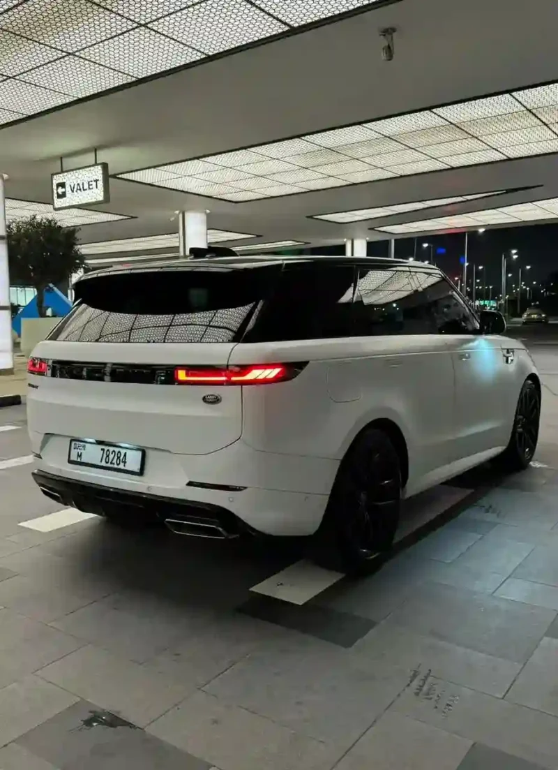 Range Rover Sport - Image 7