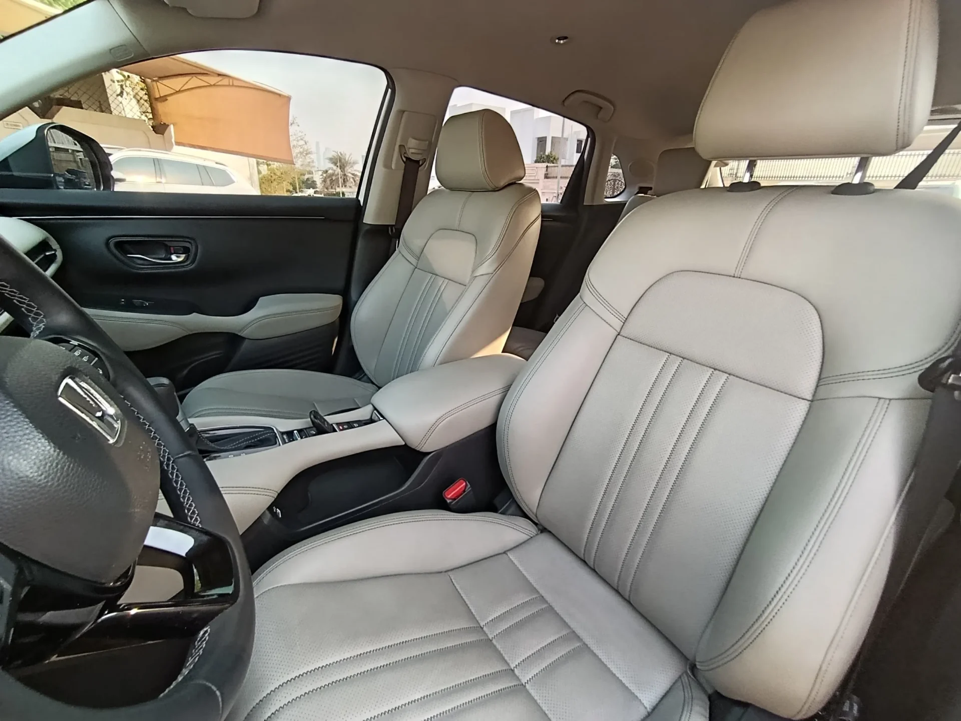 Hondazrvrentaldubaibyproxluxurystv