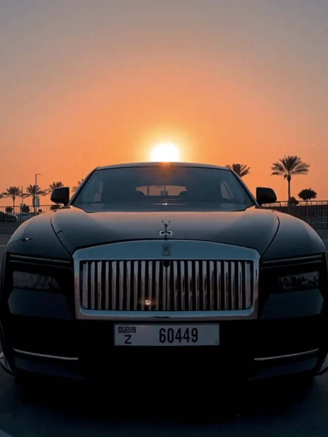 Cropped Rollsroycespectrereelbanner.webp