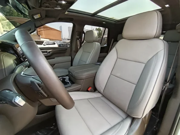 Gmcyukonelevationrentaldubaibyproxluxuryfrontseatingwsunroof