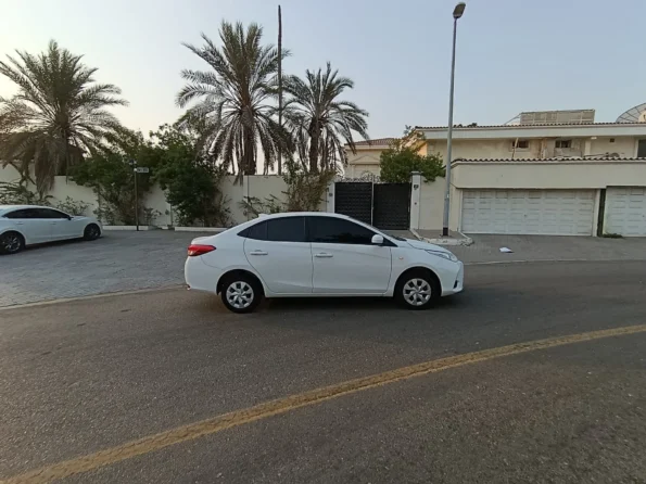 Toyotayarisrentaldubaibyproxsv