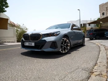 Bmw520iforrentdubaibmw5seriesrentalbyproxluxruyfsv
