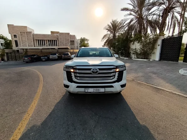 Landcruisergxrrentaldubaibyproxluxuryfv