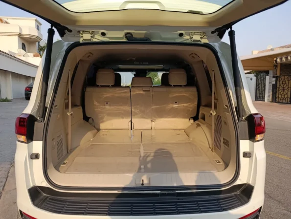 Landcruisergxrrentaldubaibyproxluxurystorage