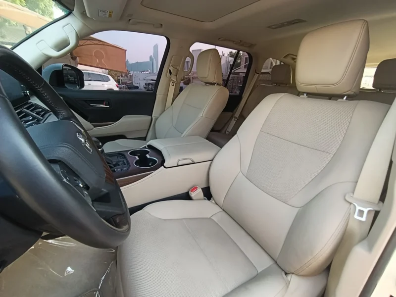 Landcruisergxrrentaldubaibyproxluxurystv
