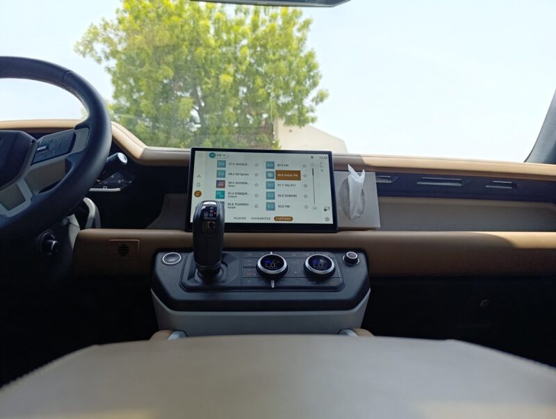 Landroverdefenderrentaldubaibyproxluxuryrentalnewdbvcu